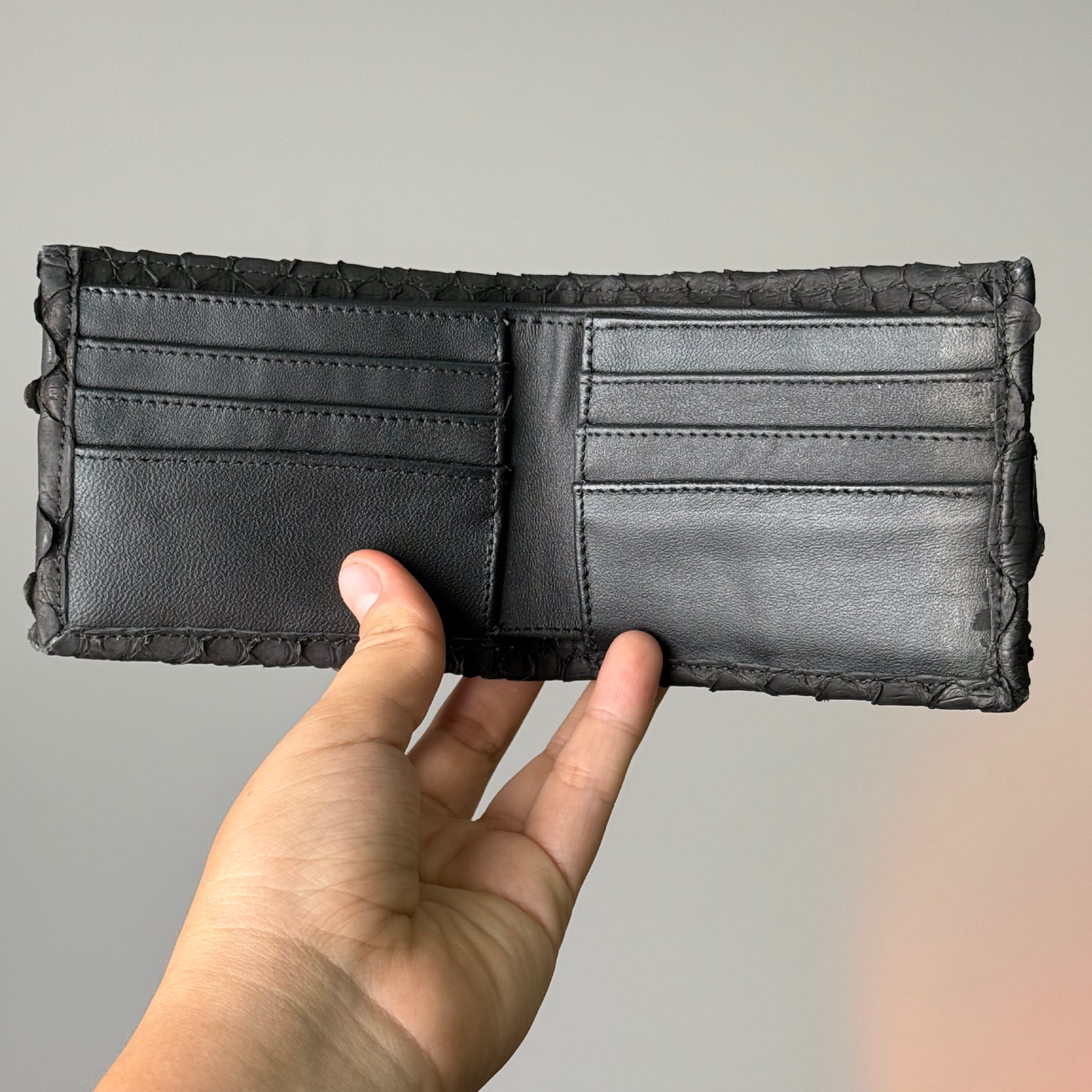 CARTERA SERPIENTE NEGRO