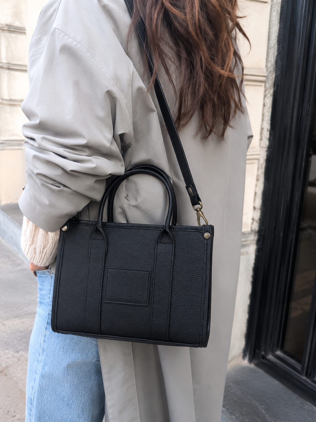 PARIS BLACK