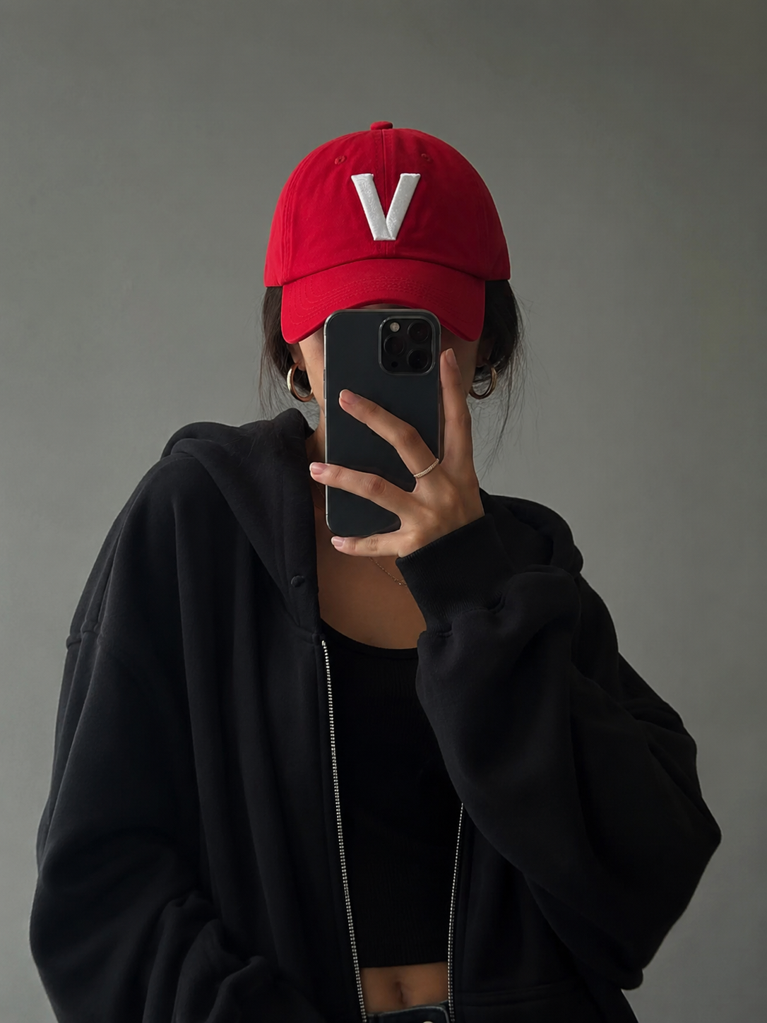 RED V CAP