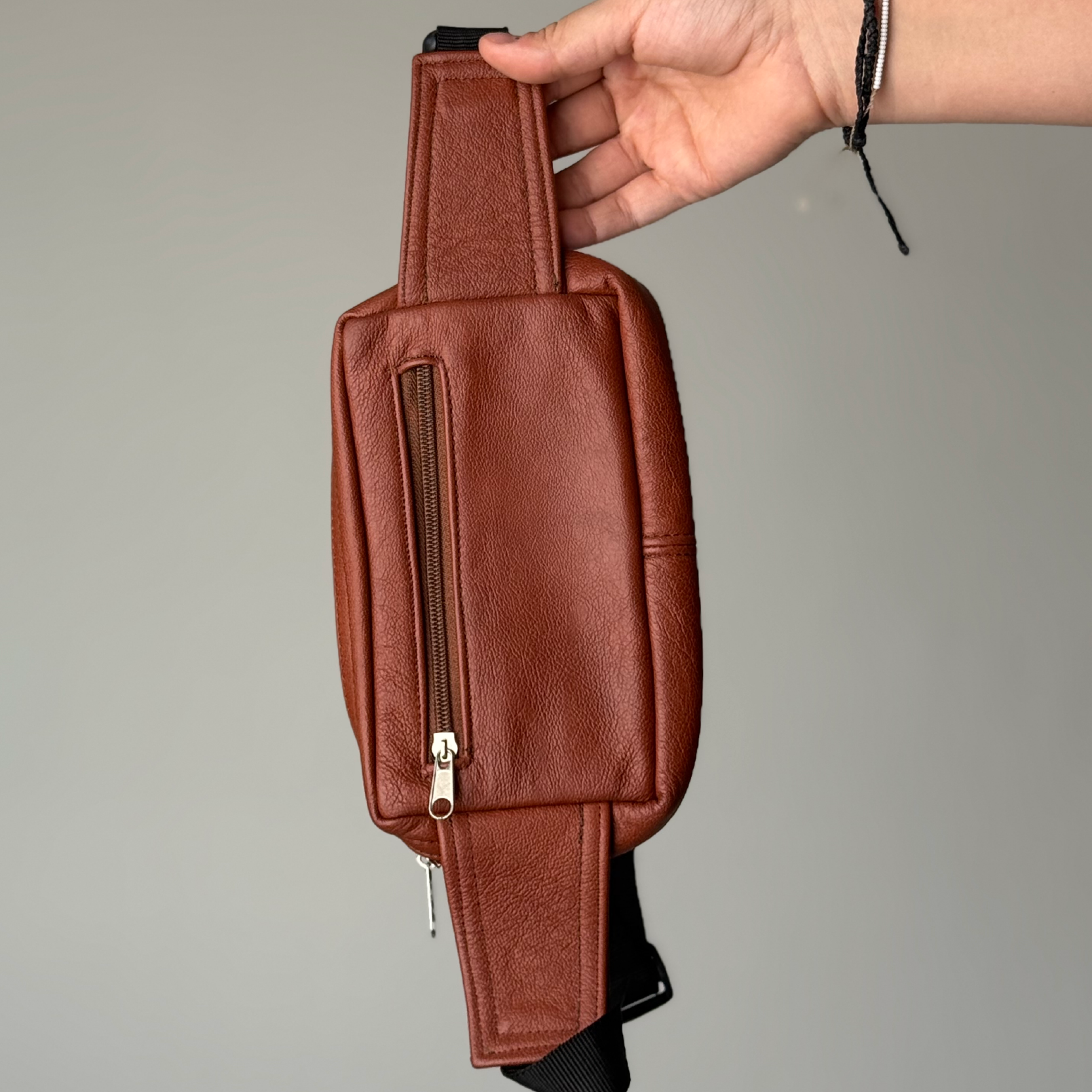 CROSSBODY EL DISCRETO CHEDRÓN